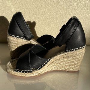 Caslon Shiloh Espadrille Sandal -- Black Leather -- Size 4.5